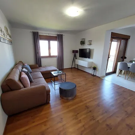 Tolle Amphora Mit Moebliertem Balkon By Interhome * Barbat na Rabu