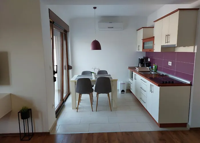 Apartamento Tolle Amphora Mit Moebliertem Balkon By Interhome