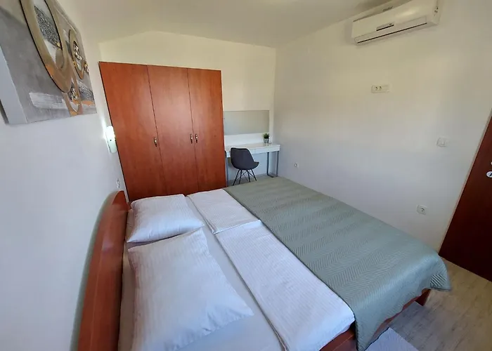 Tolle Amphora Mit Moebliertem Balkon By Interhome Apartamento Barbat na Rabu