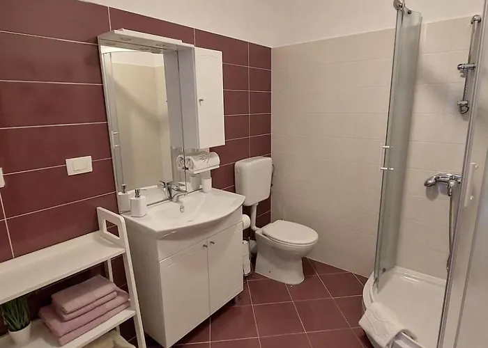 Apartamento Tolle Amphora Mit Moebliertem Balkon By Interhome Barbat na Rabu