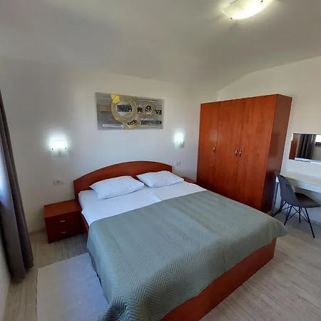 Apartamento Tolle Amphora Mit Moebliertem Balkon By Interhome Barbat na Rabu